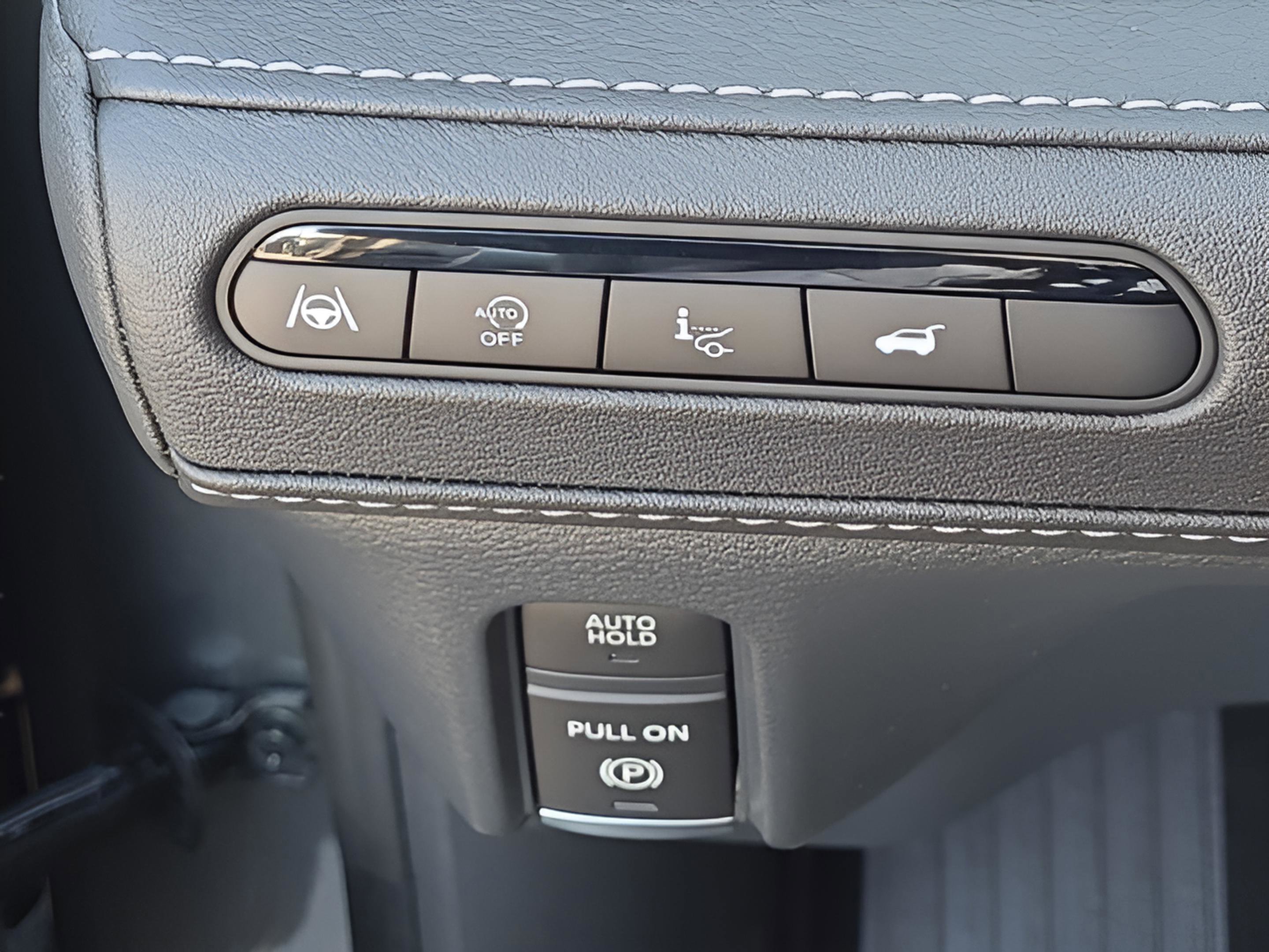 New 2026 INFINITI QX80 Luxe w/ Cargo Package image 24