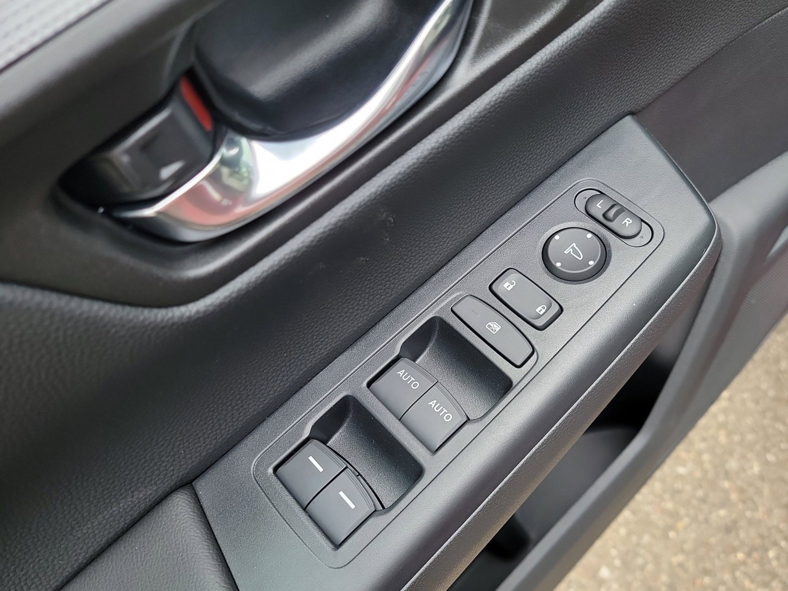 New 2026 Honda CR-V EX image 8