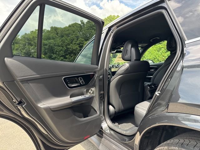 New 2025 Mercedes-Benz GLC 350e 4MATIC image 22