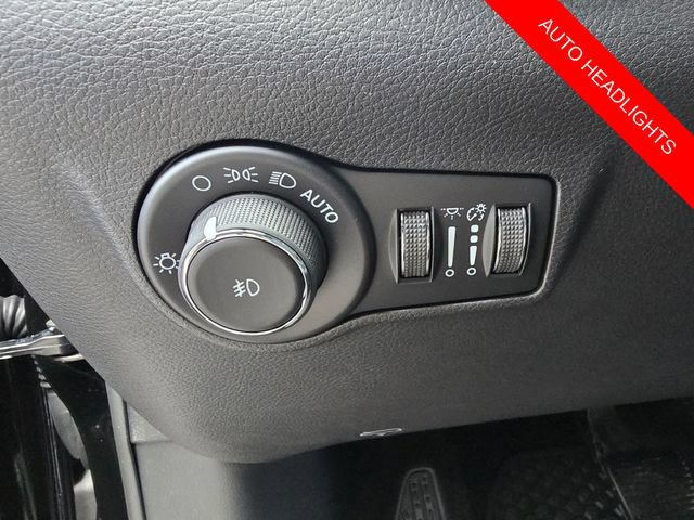 New 2026 Jeep Compass Latitude AWD/4WD image 11