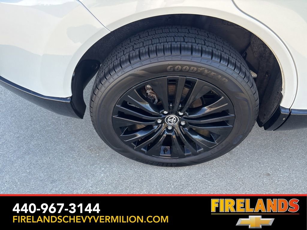 Used 2024 Toyota Venza Nightshade AWD/4WD image 56