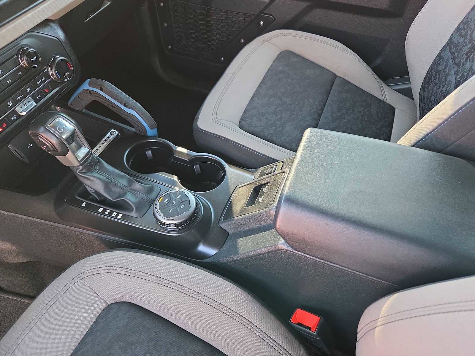 Used 2021 Ford Bronco Wildtrak image 12