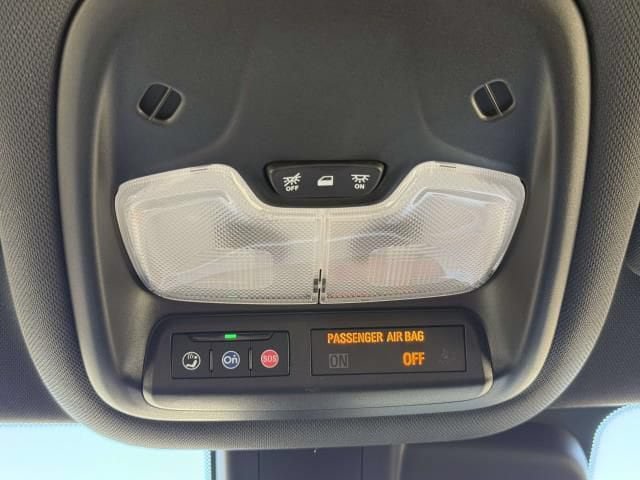 Used 2024 Chevrolet TrailBlazer RS FWD image 28