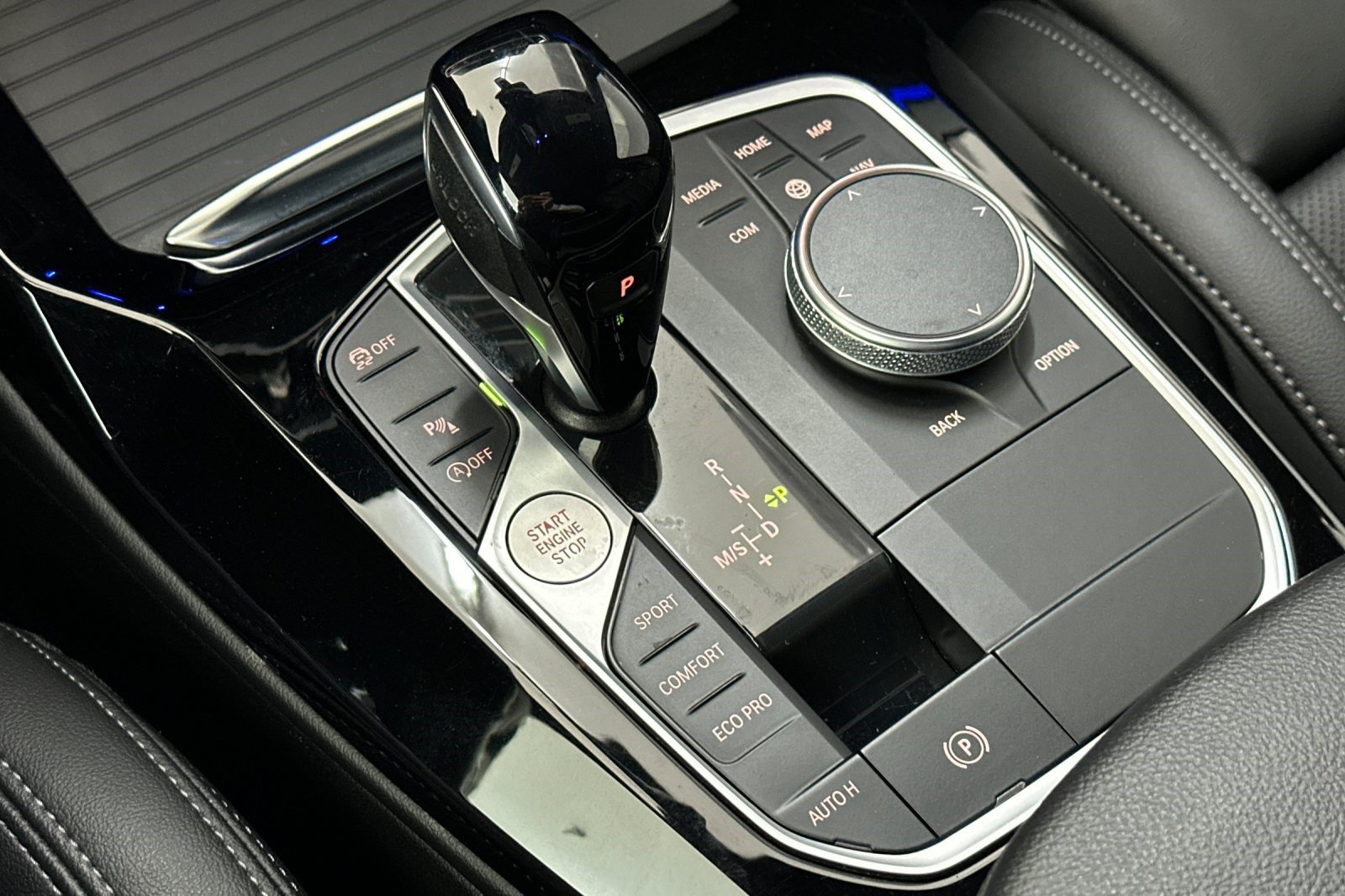 Certified 2023 BMW X3 sDrive30i w/ Premium Package RWD image 17