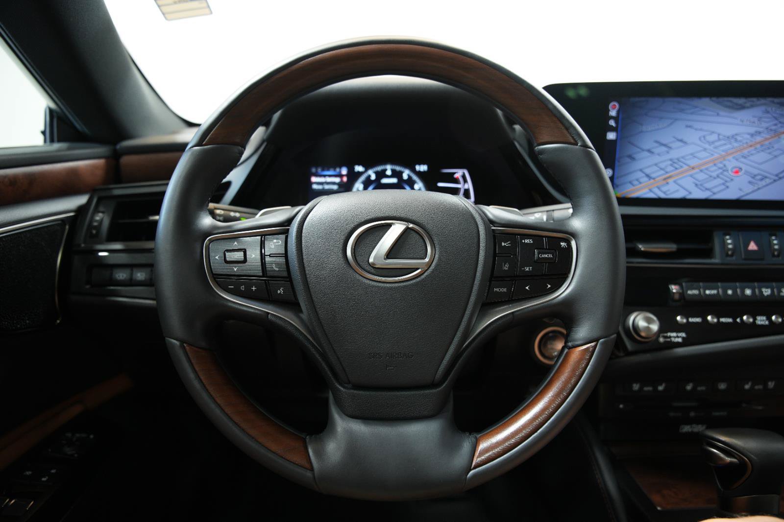 Used 2022 Lexus ES 350 Ultra Luxury w/ Accessory Package 2 FWD image 44