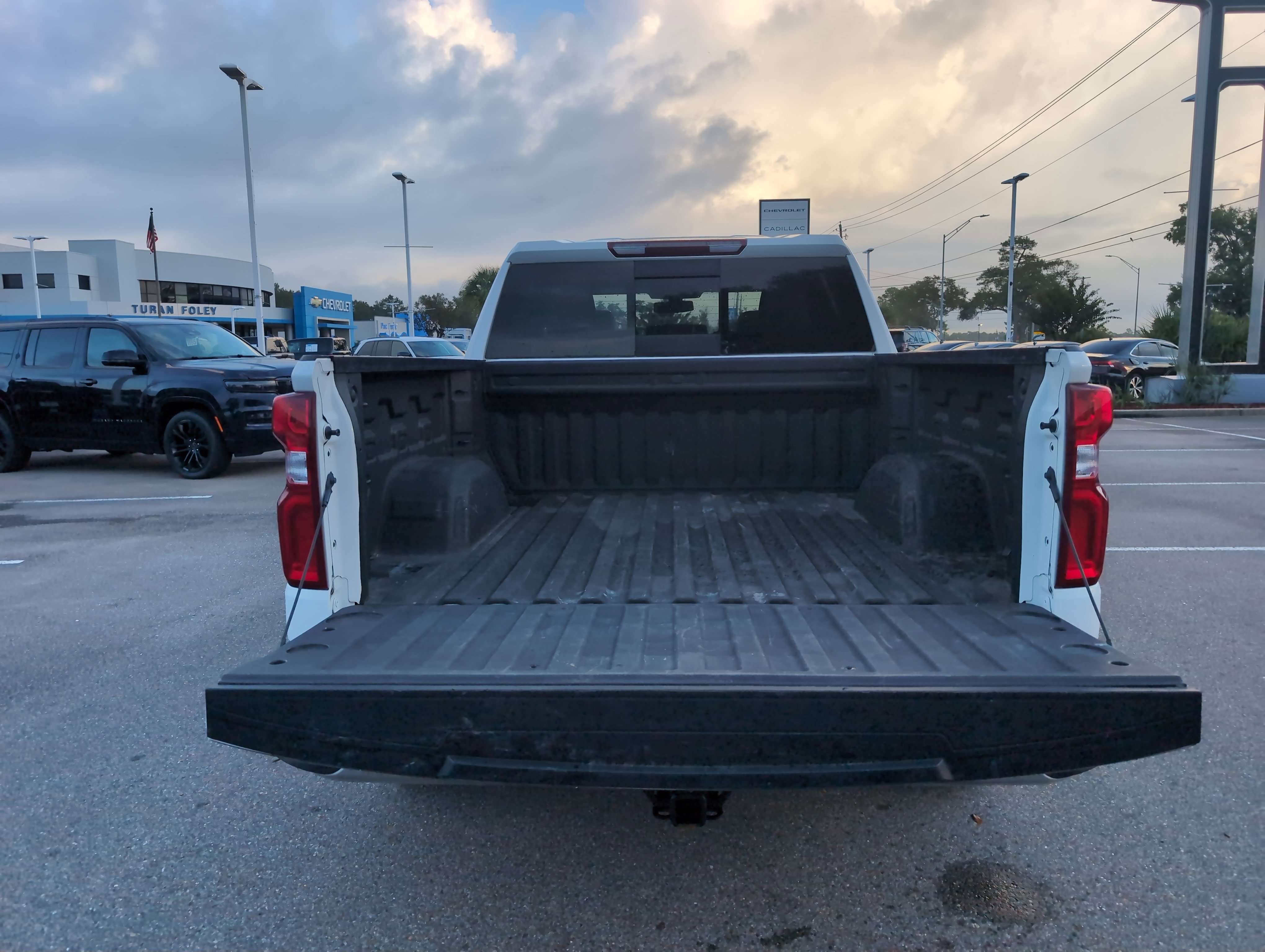 Used 2019 Chevrolet Silverado 1500 LTZ w/ LTZ Plus Package image 26