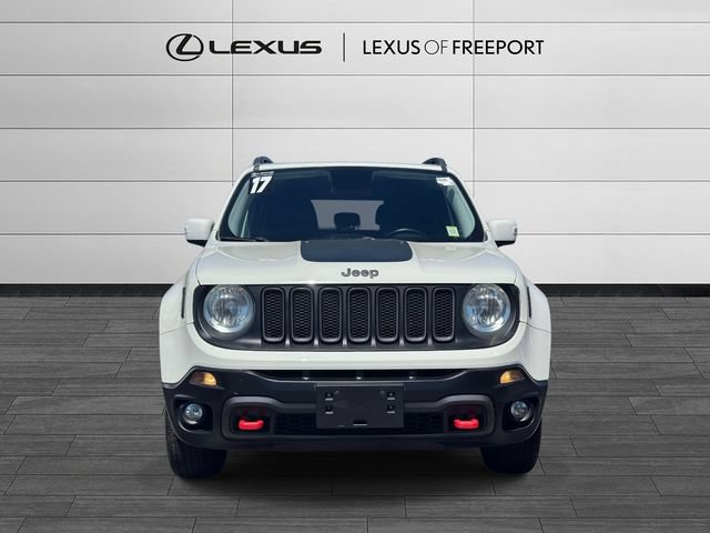 Used 2017 Jeep Renegade Trailhawk AWD/4WD image 2