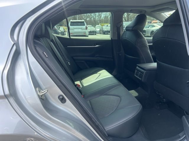 Used 2020 Toyota Camry XSE image 15