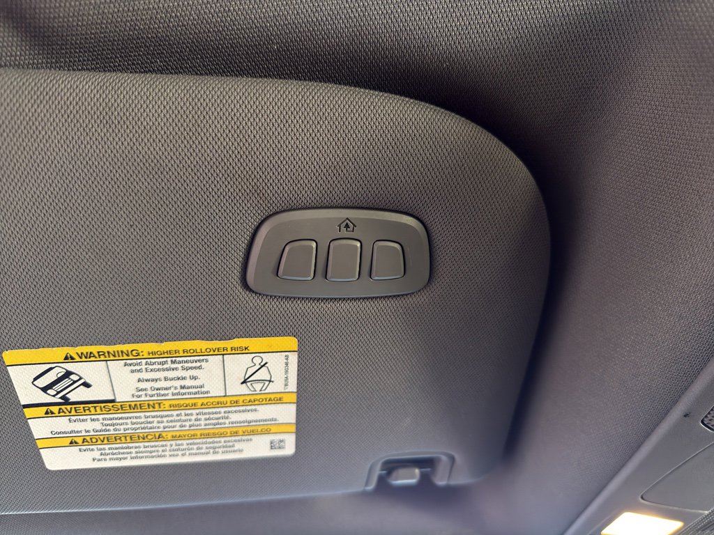 Used 2015 Ford F150 Lariat image 19