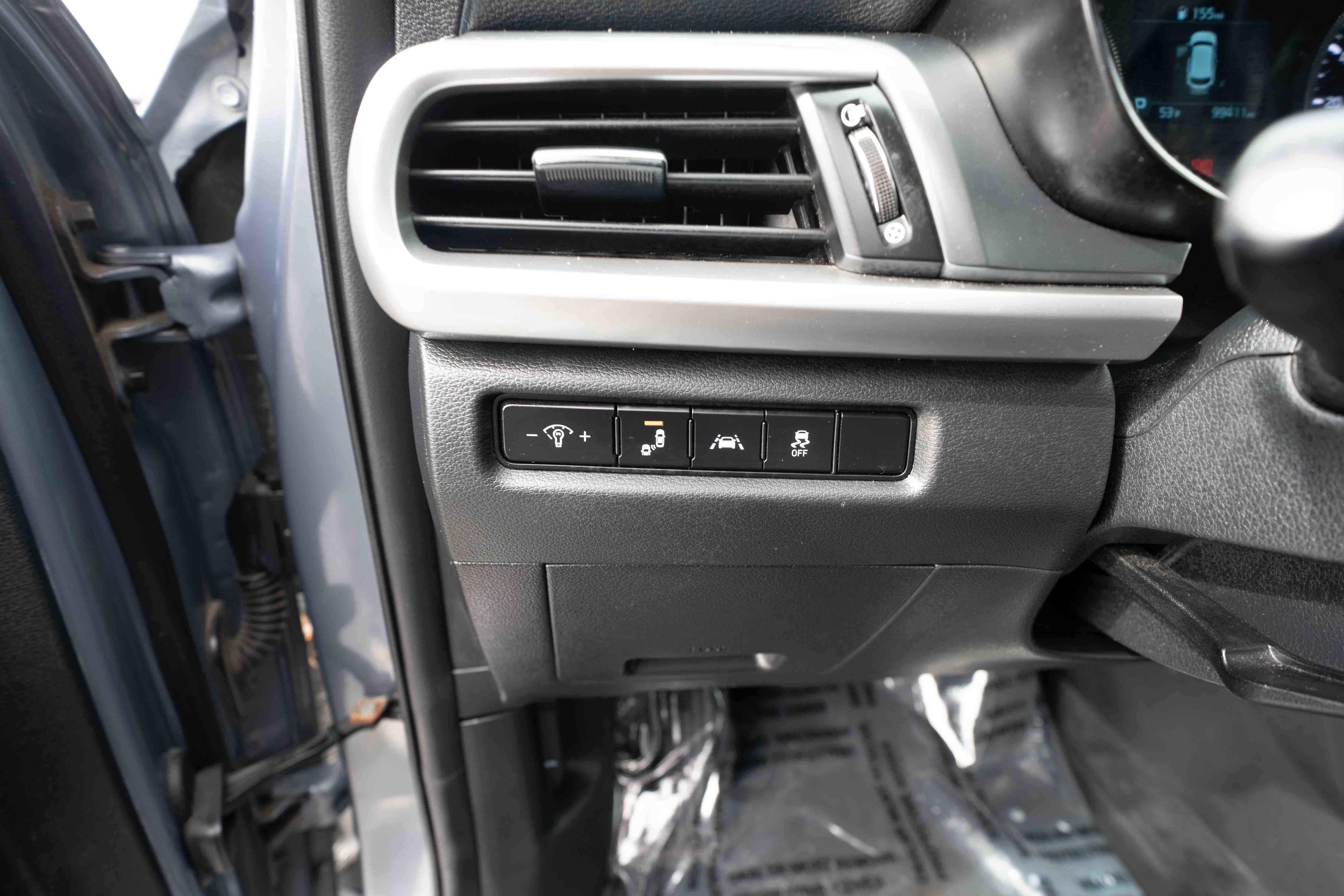 Used 2021 Kia Telluride LX image 11