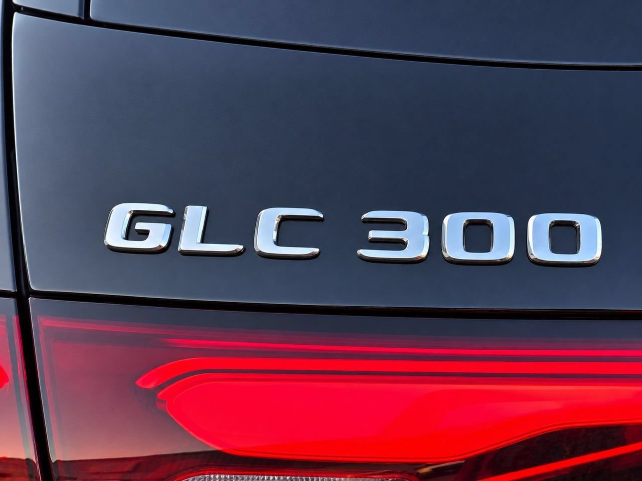 New 2027 Mercedes-Benz GLC 300 4MATIC image 8