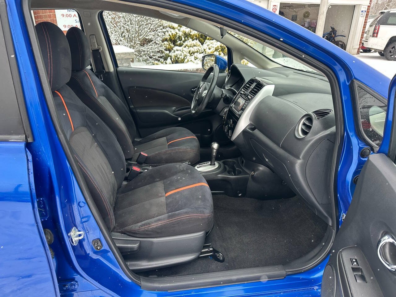 Used 2017 Nissan Versa Note SR FWD image 24
