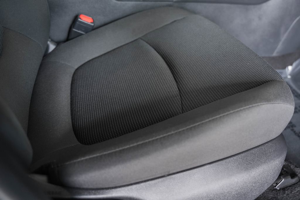 Used 2025 Toyota RAV4 LE image 29