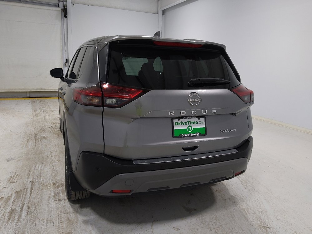 Used 2023 Nissan Rogue SV image 6
