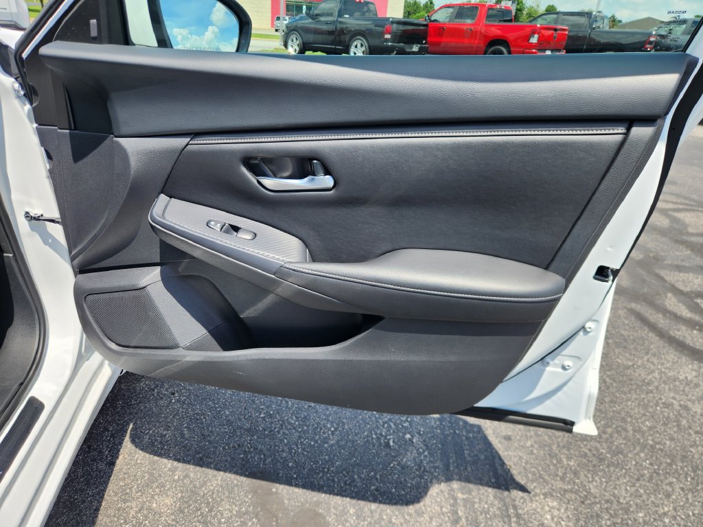 Used 2024 Nissan Sentra SV w/ All-Weather Package FWD image 11