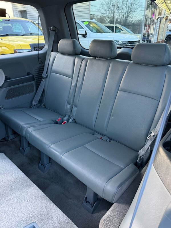 Used 2004 Honda Pilot EX image 10