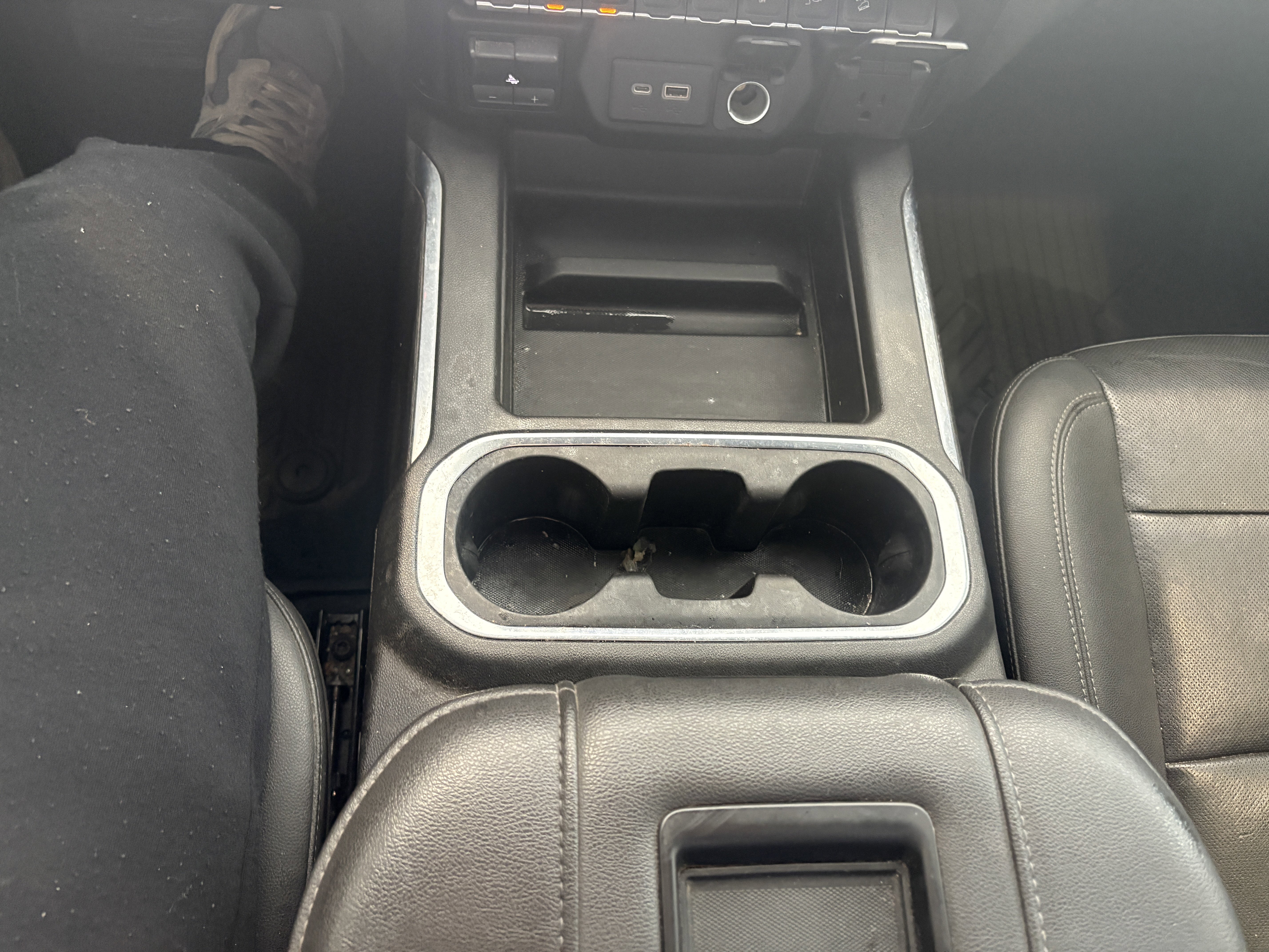 Used 2022 Chevrolet Silverado 1500 LTZ image 17