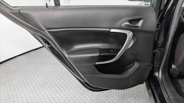 Used 2017 Buick Regal Sport Touring FWD image 13
