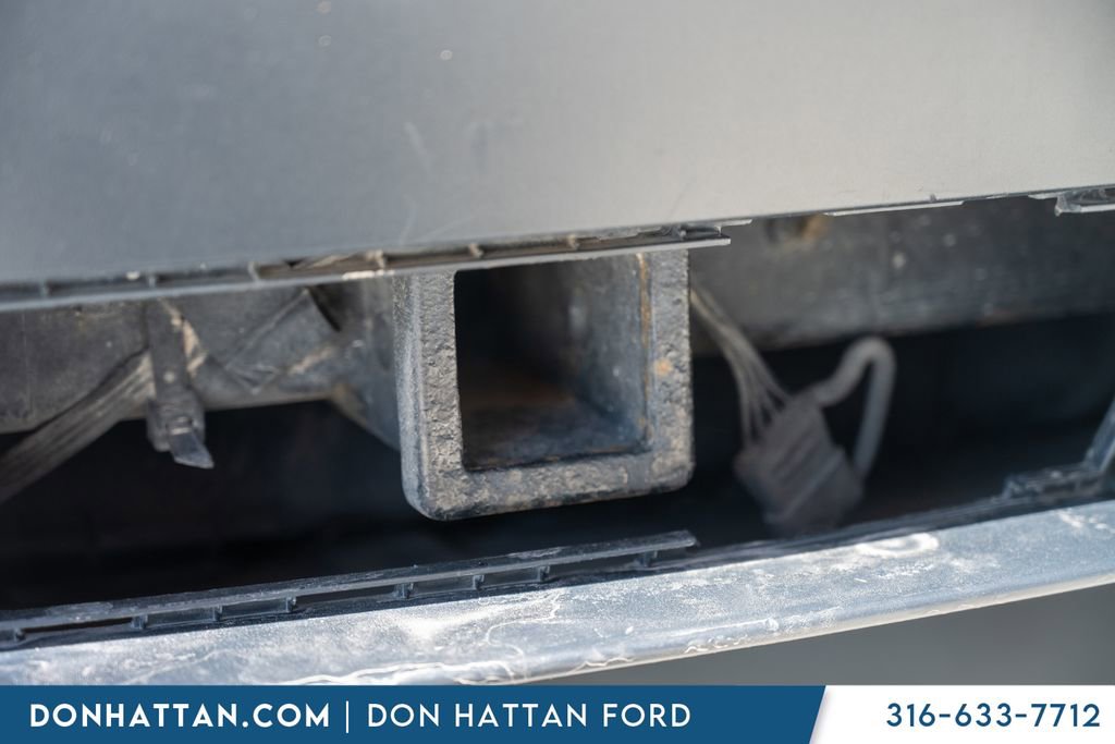 Used 2021 Tesla Model Y Long Range AWD/4WD image 30