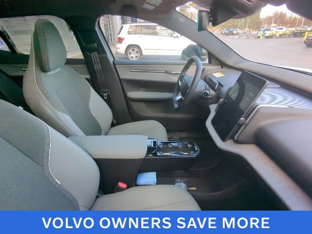 New 2026 Volvo EX30 Cross Country Ultra w/ Protection Package Premier AWD/4WD image 14