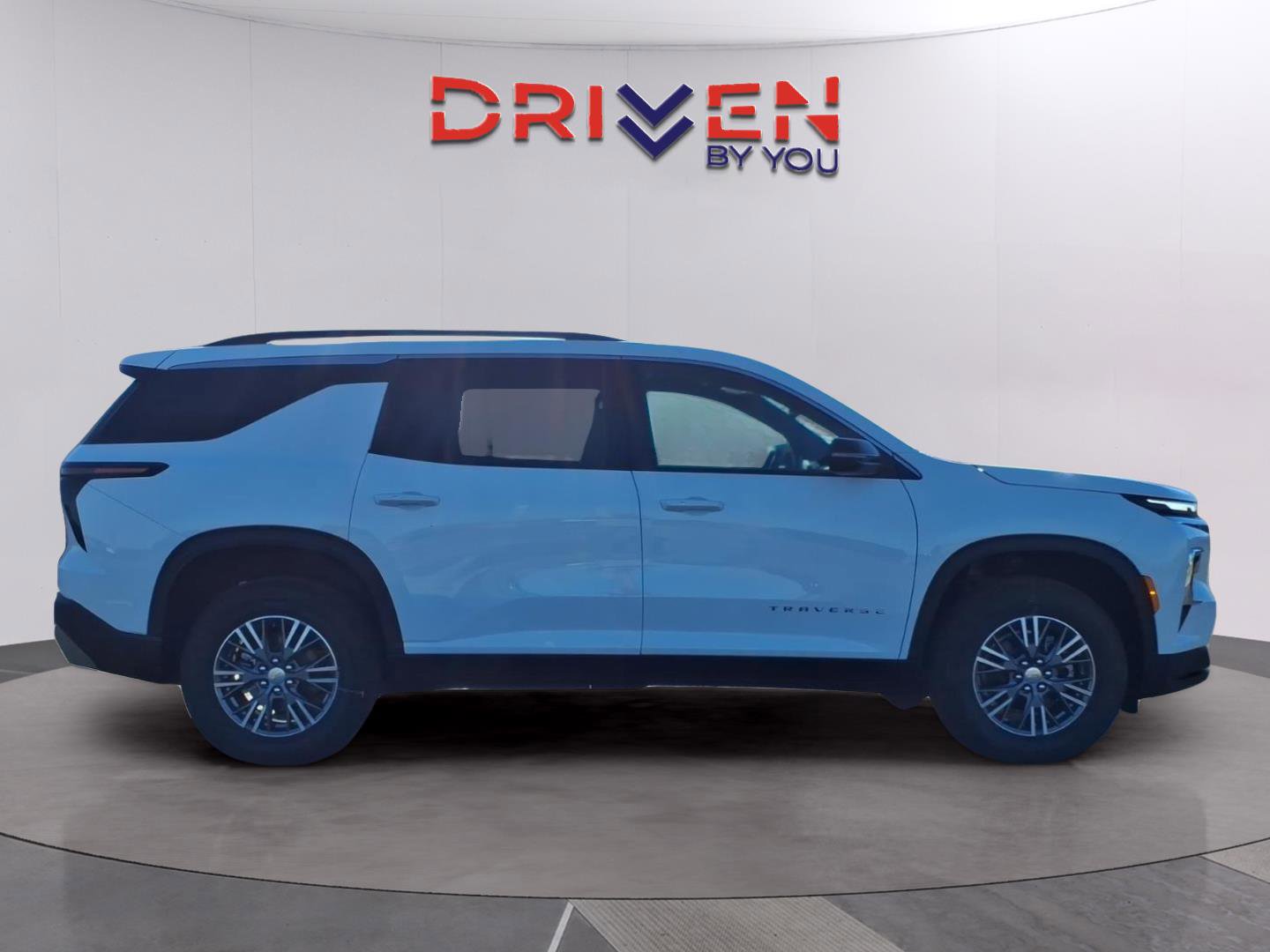 New 2026 Chevrolet Traverse LT image 6