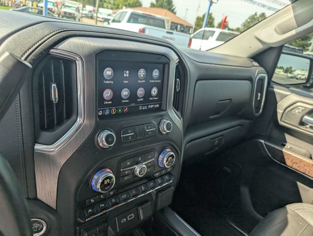 Used 2020 GMC Sierra 1500 Denali w/ Denali Ultimate Package AWD/4WD image 22