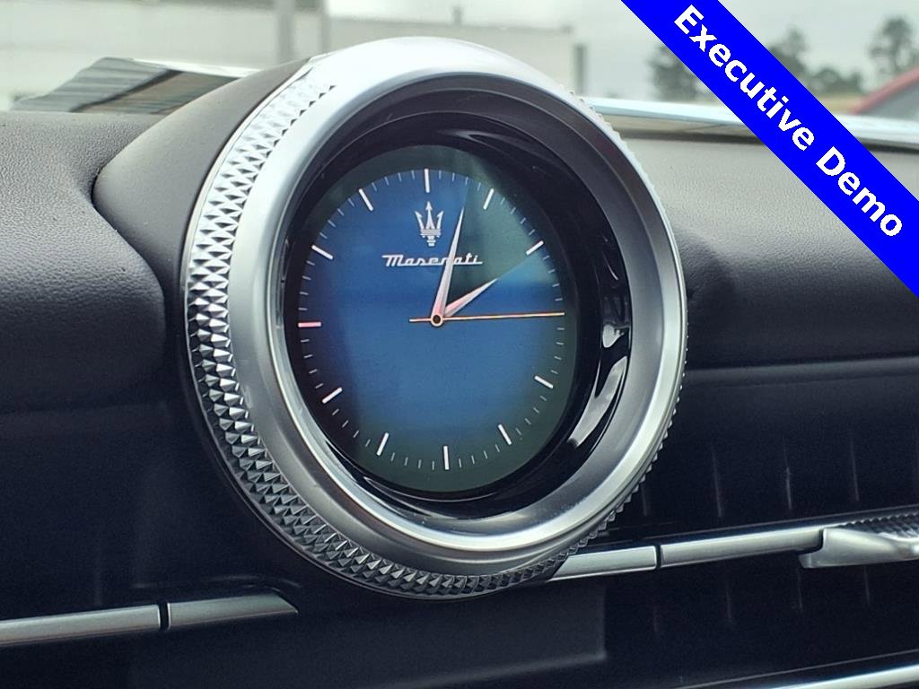 New 2025 Maserati Grecale Modena image 26