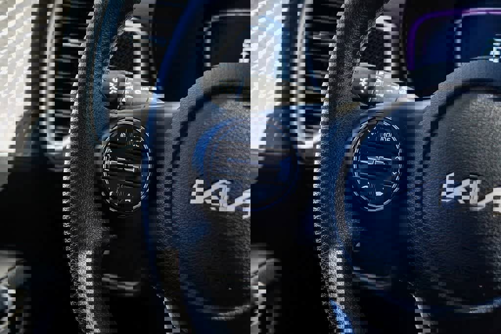 Used 2023 Kia Soul LX w/ LX Technology Package image 14