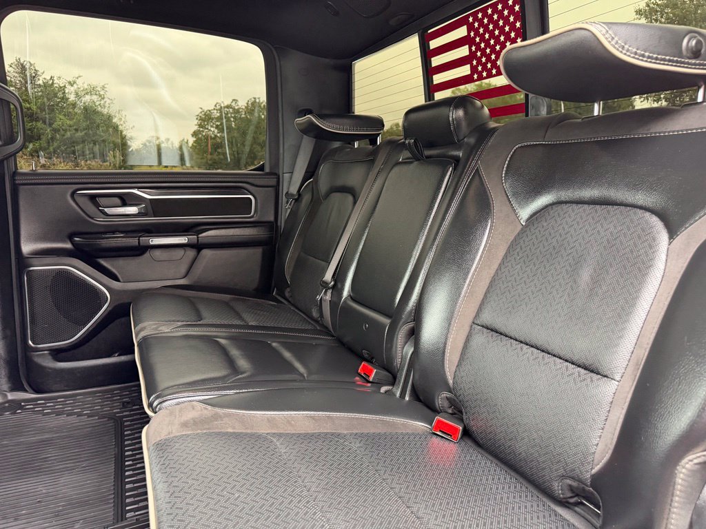 Used 2024 RAM 1500 Laramie AWD/4WD image 30