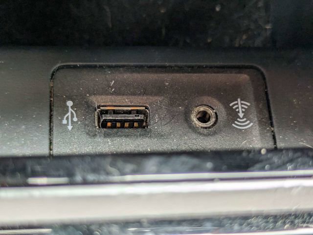 Used 2016 Volkswagen Jetta Sport image 22