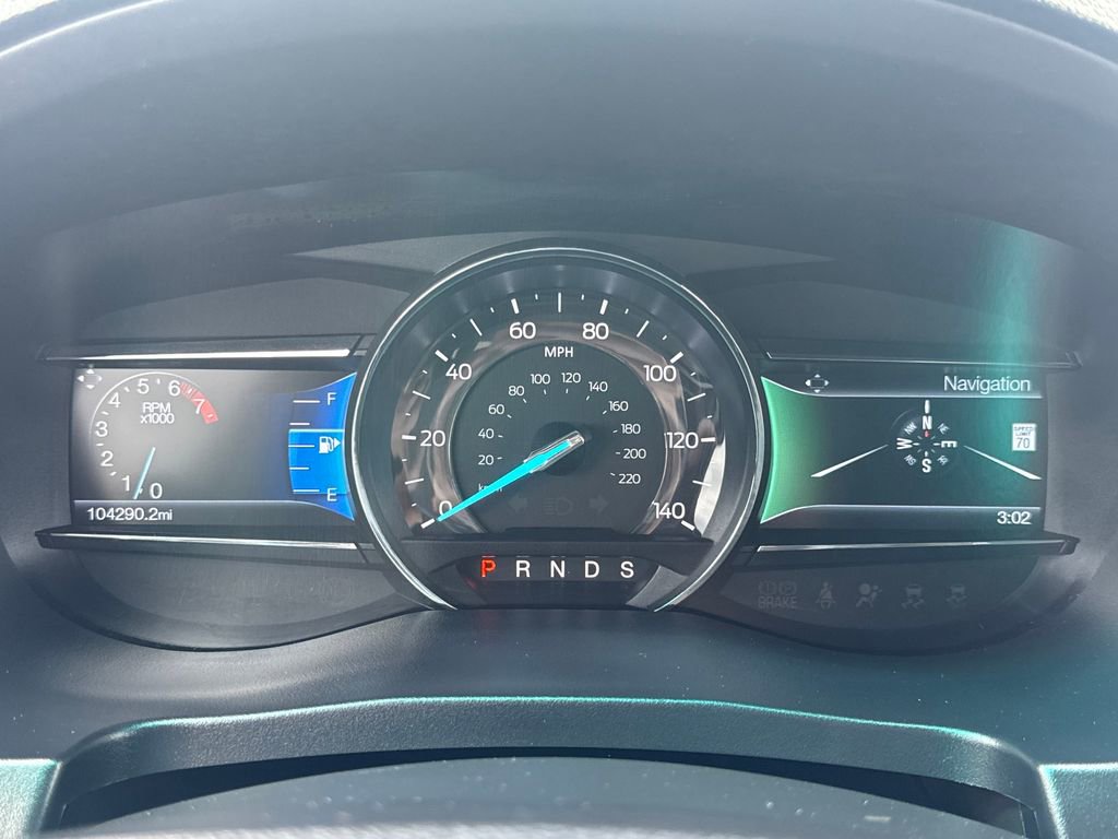 Used 2016 Ford Explorer XLT w/ Equipment Group 201A image 39