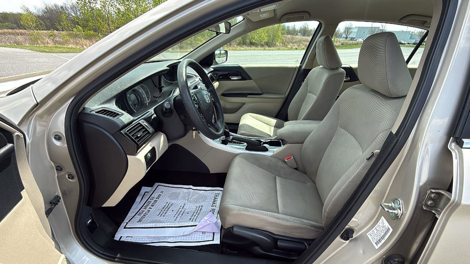 Used 2017 Honda Accord LX image 24