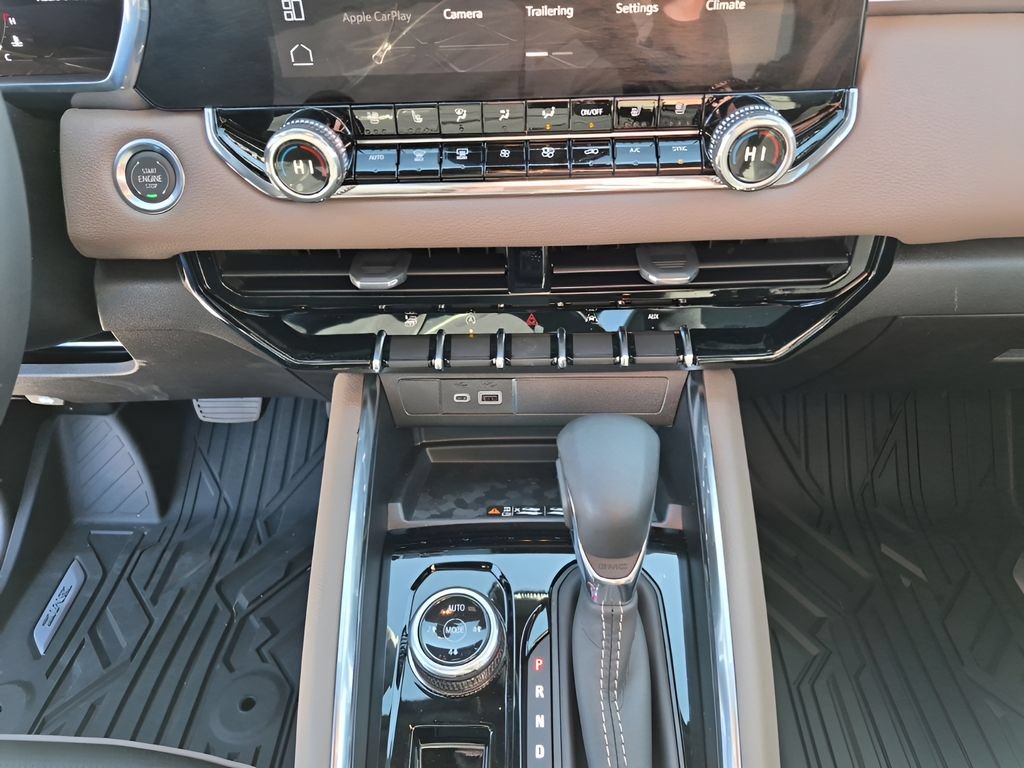 New 2026 GMC Canyon Denali w/ LPO, Denali Black Edition AWD/4WD image 44