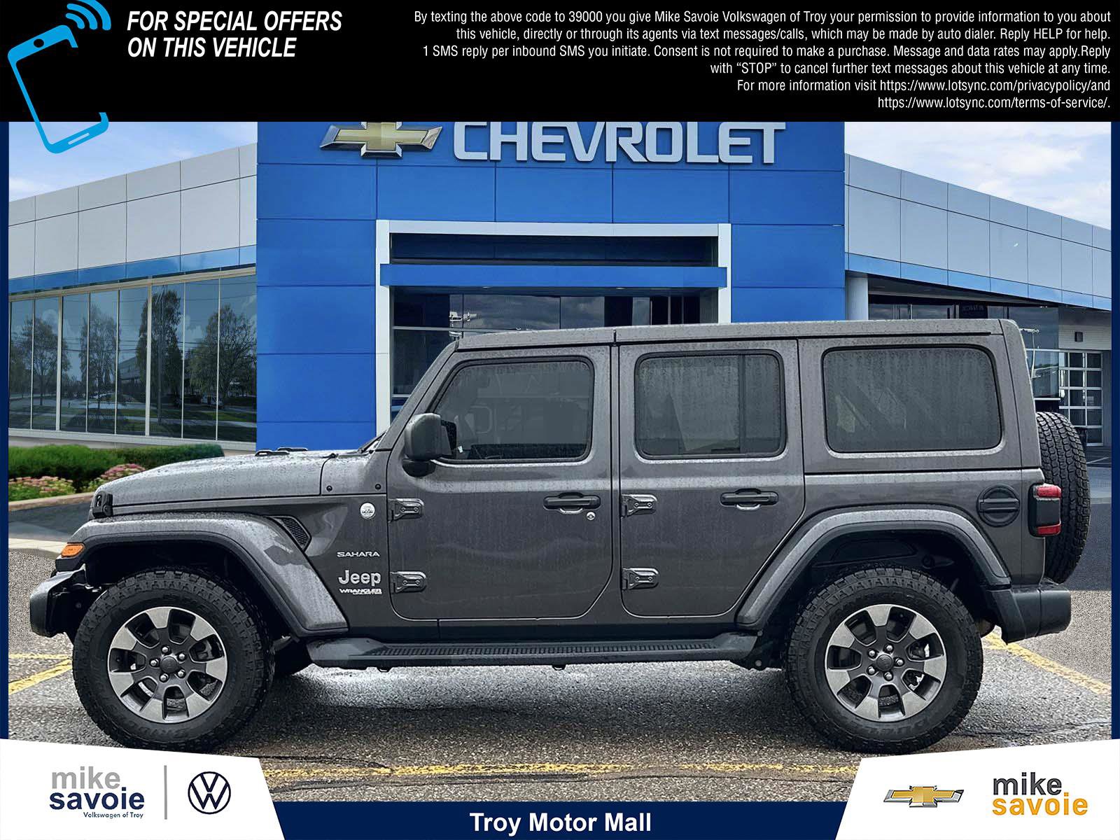 Used 2018 Jeep Wrangler Unlimited Sahara AWD/4WD image 2