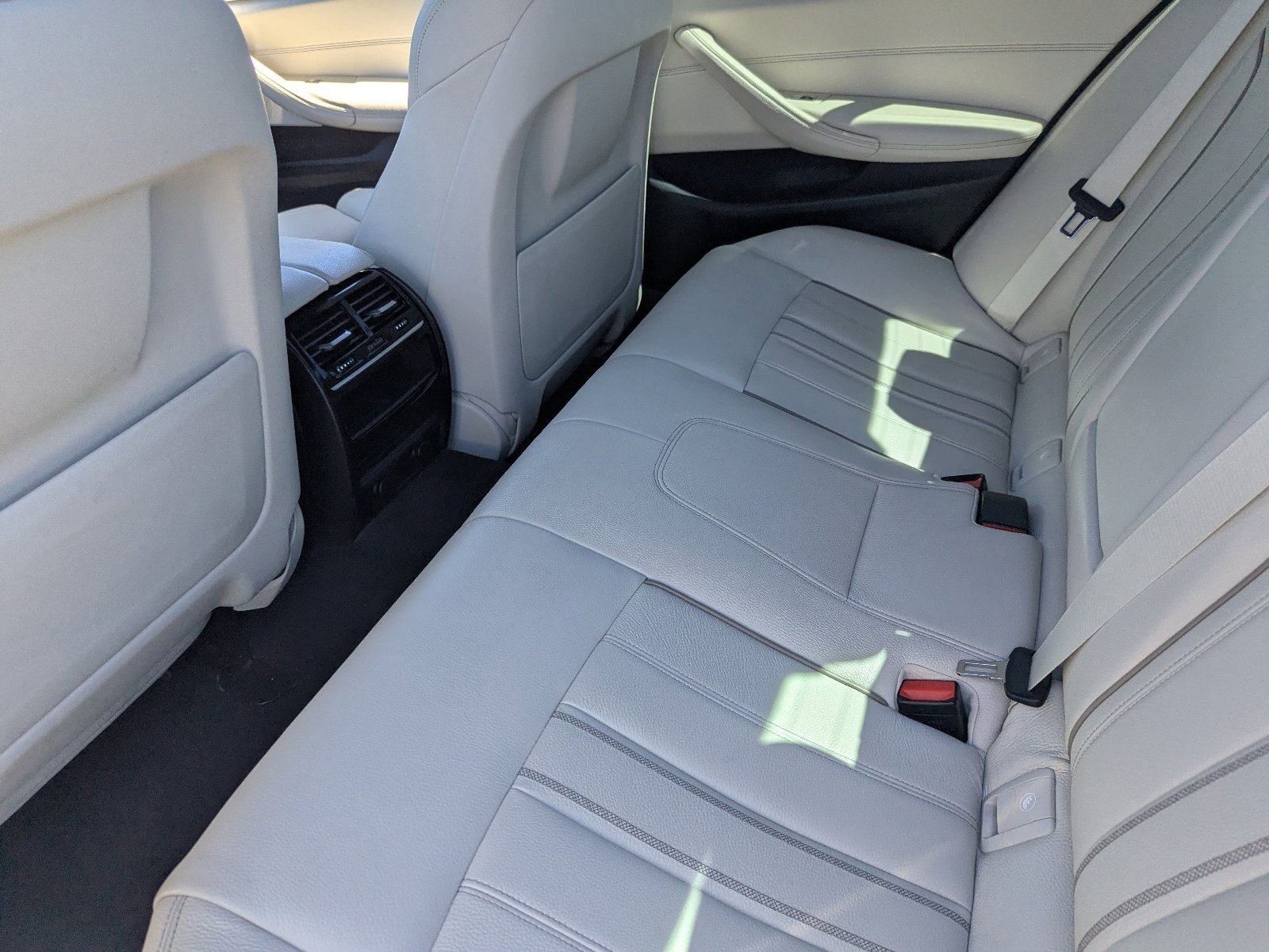 Used 2017 BMW 540i image 15