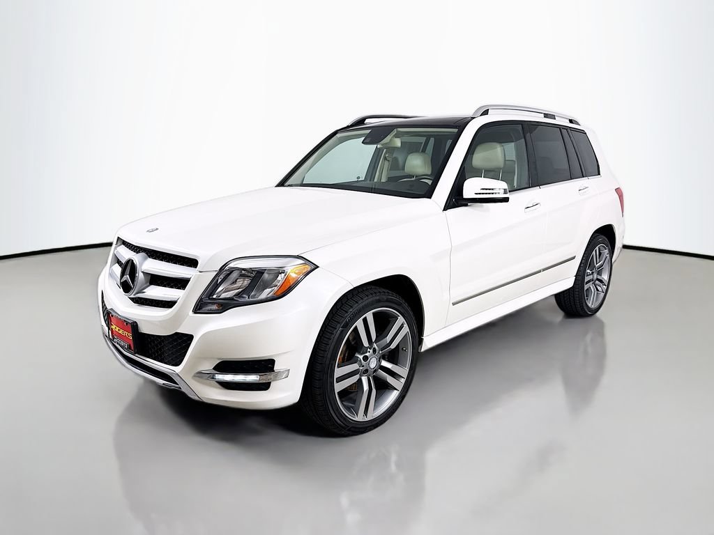 Used 2014 Mercedes-Benz GLK 350 4MATIC image 3
