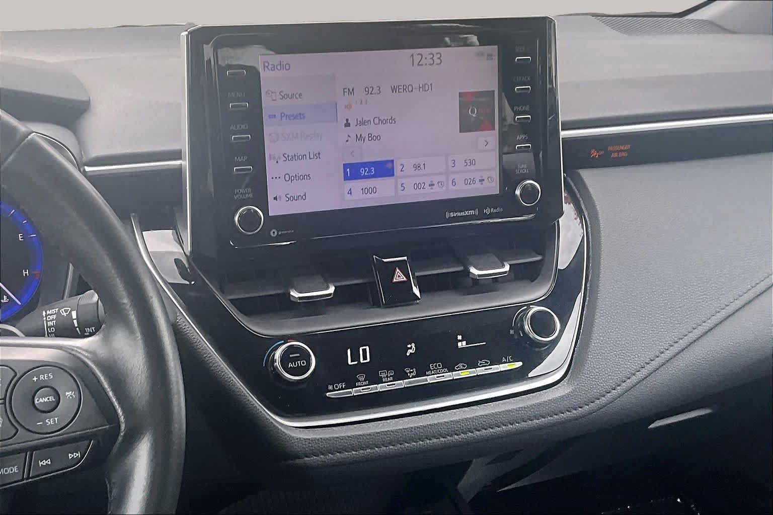 Used 2022 Toyota Corolla XSE FWD image 7