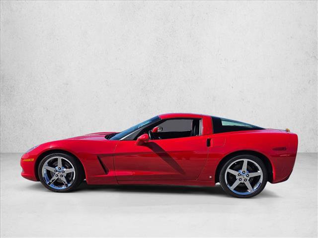 Used 2007 Chevrolet Corvette Coupe w/ Performance Package RWD image 9