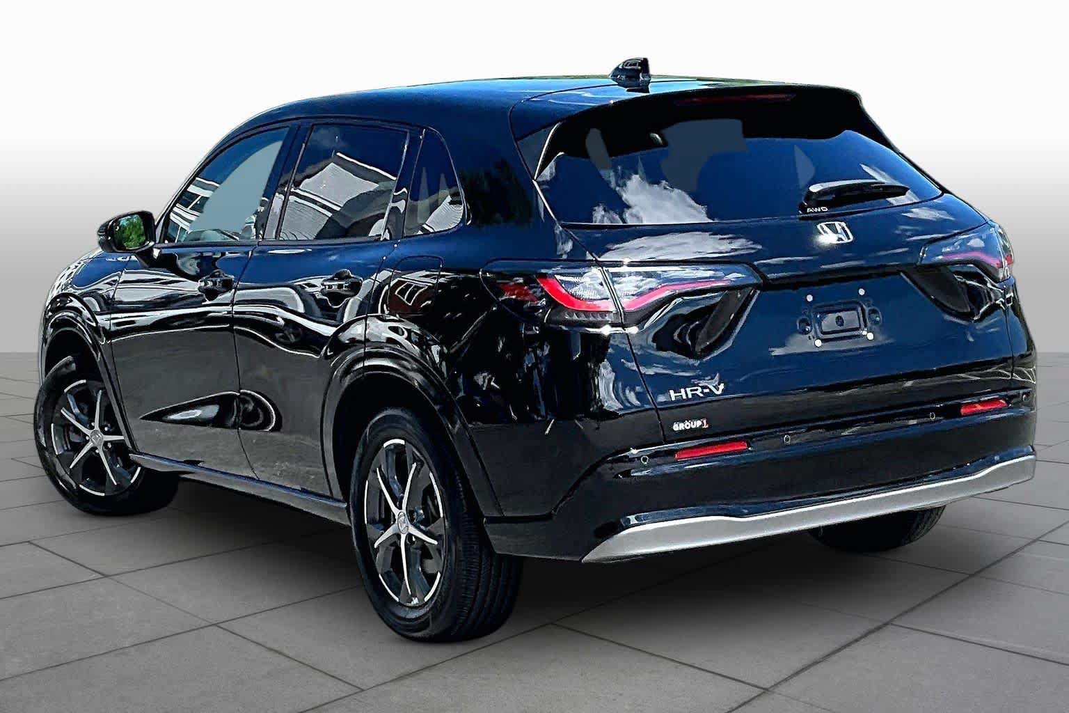 Used 2025 Honda HR-V EX-L image 12