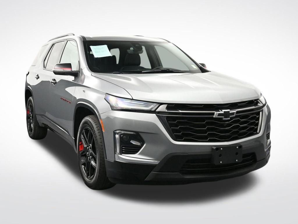 Used 2023 Chevrolet Traverse Premier w/ Redline Edition AWD/4WD image 7