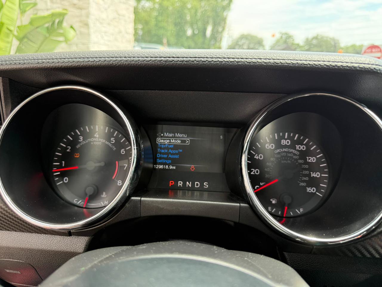 Used 2017 Ford Mustang Coupe RWD image 30