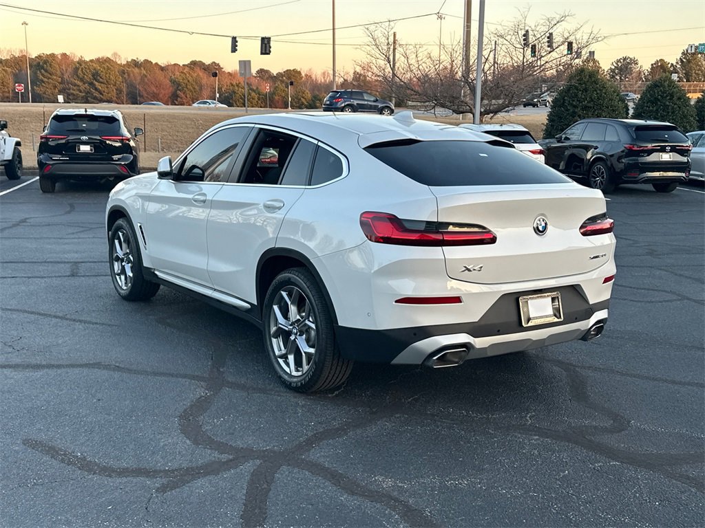 Used 2024 BMW X4 xDrive30i image 5