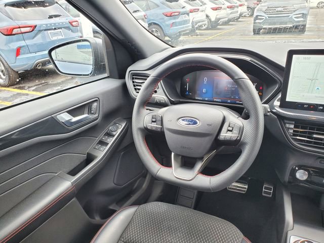 Used 2024 Ford Escape ST-Line w/ Tech Pack #1 FWD image 8