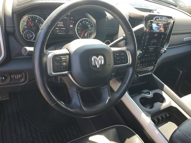 Used 2020 RAM 3500 Laramie AWD/4WD image 17