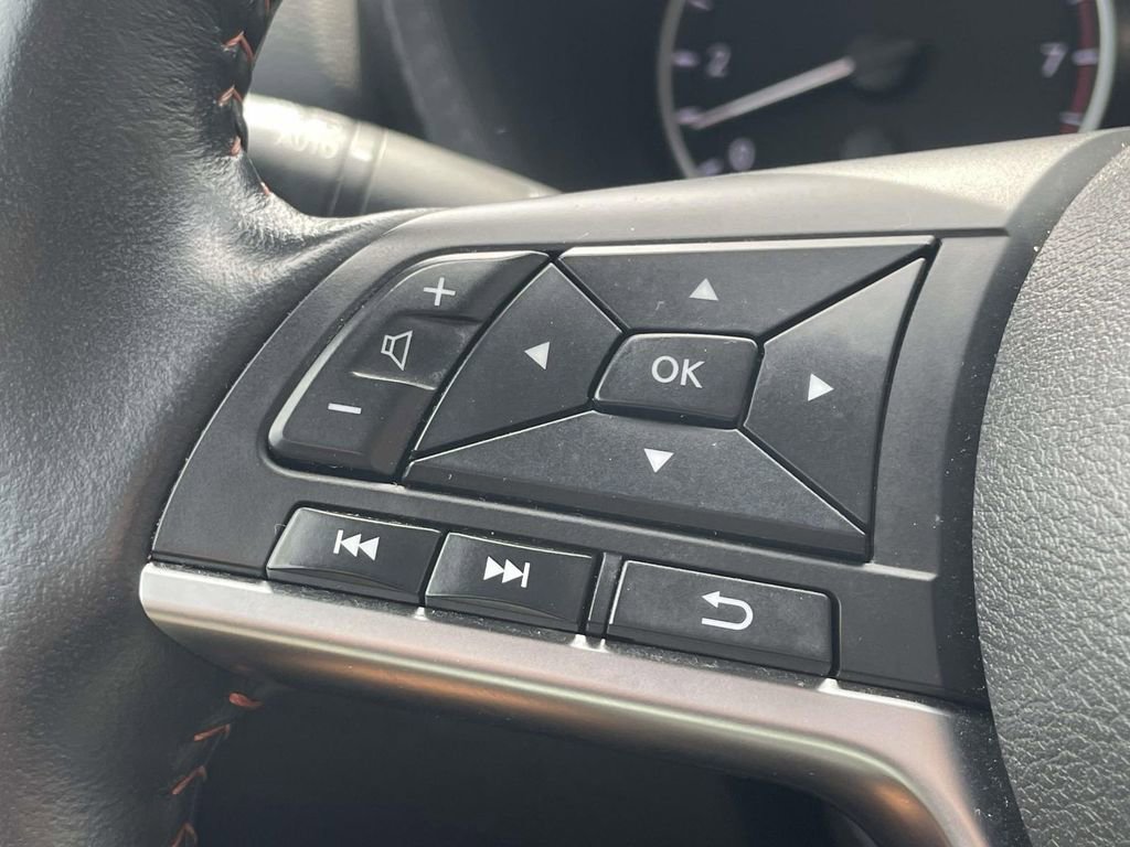 Used 2024 Nissan Sentra SR w/ SR Premium Package image 8