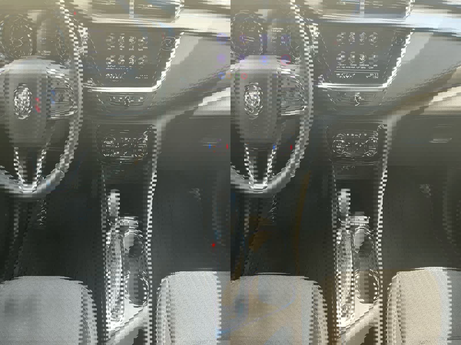 Used 2022 Buick Encore GX Select image 11