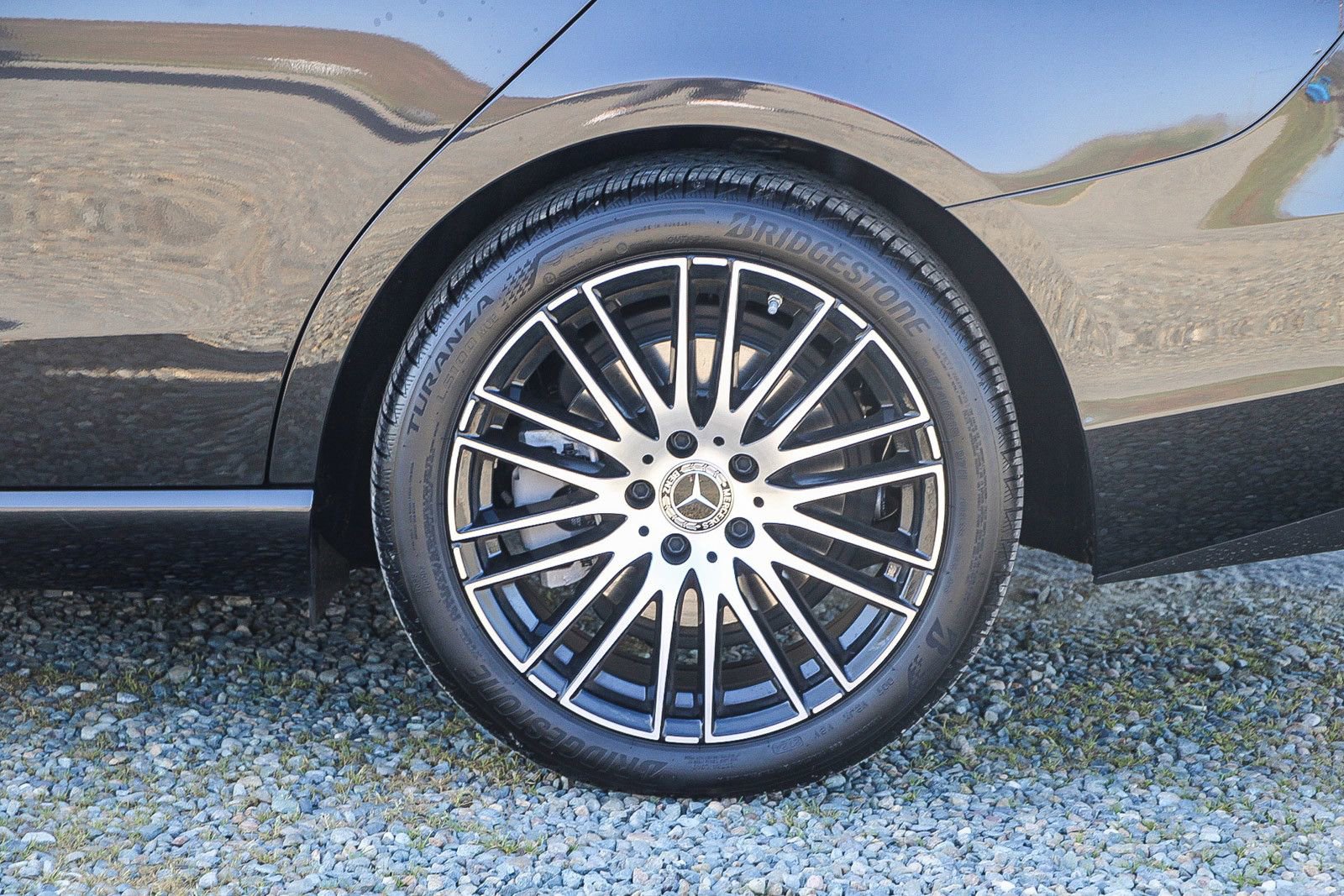 Certified 2025 Mercedes-Benz C 300 Sedan image 10