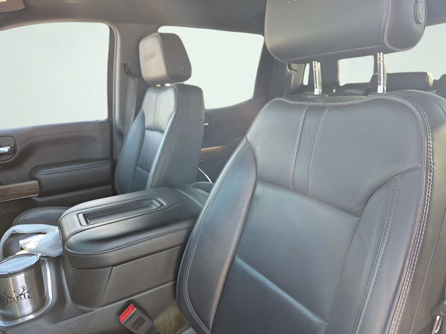 Certified 2019 Chevrolet Silverado 1500 High Country w/ Max Trailering Package AWD/4WD image 2