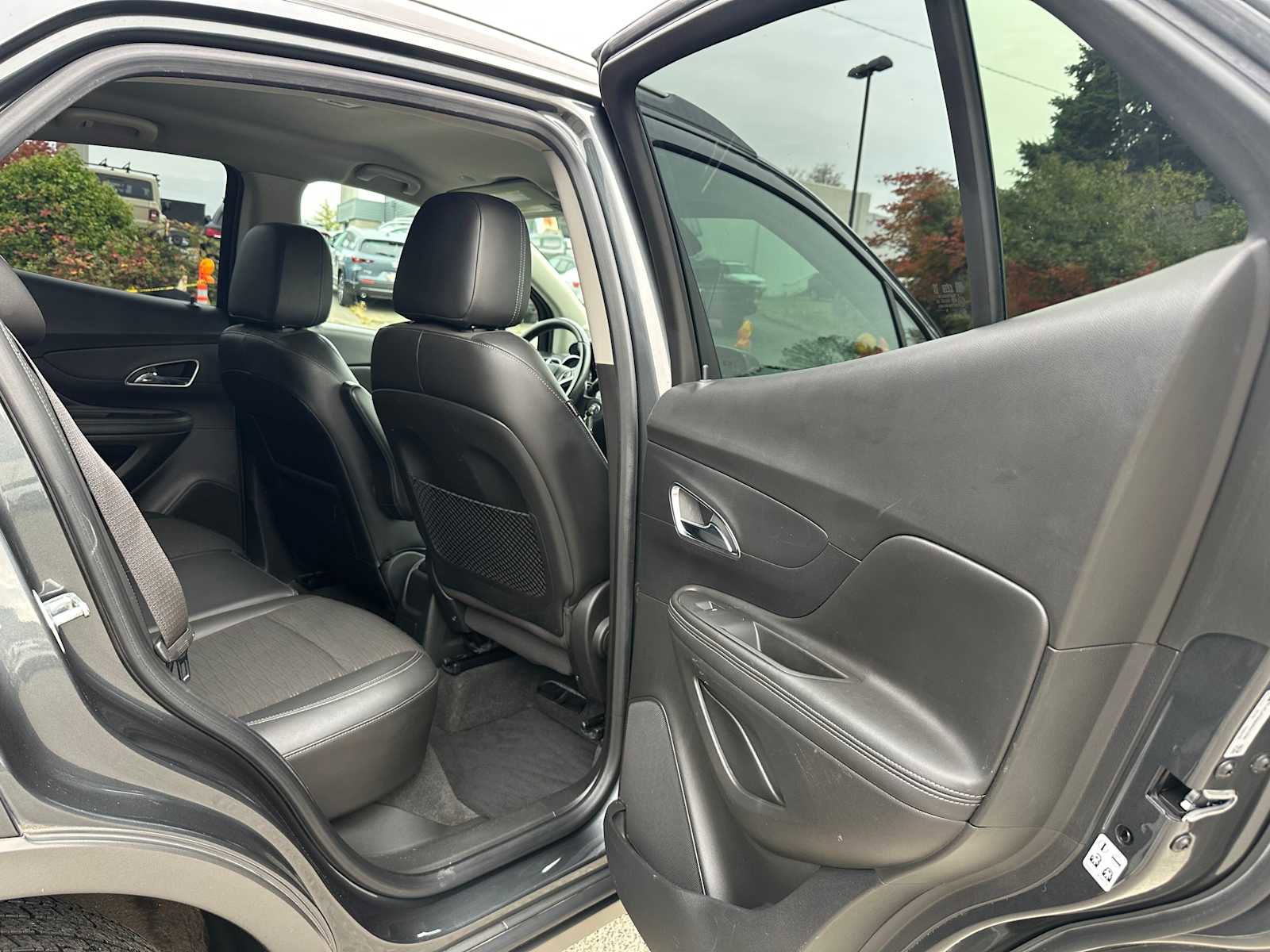 Used 2016 Buick Encore FWD image 12