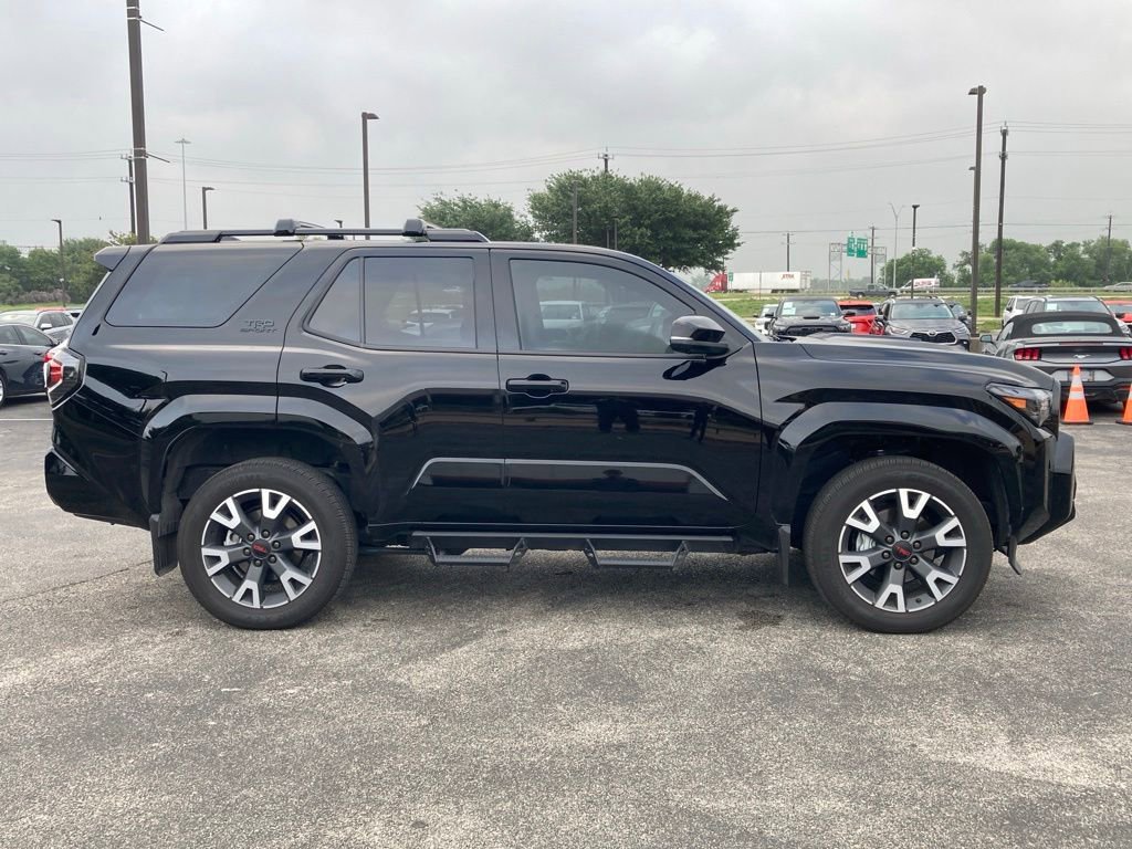 Used 2025 Toyota 4Runner TRD Sport Premium AWD/4WD image 4